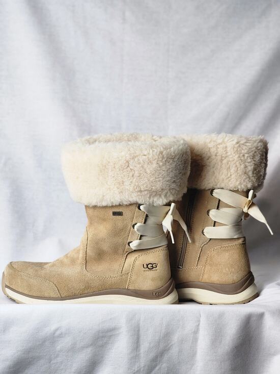 UGG Shoes - NEW UGG Ingalls Sand Beige Waterproof Leather Fur Bow Snow Boots Size 8.5 Womens